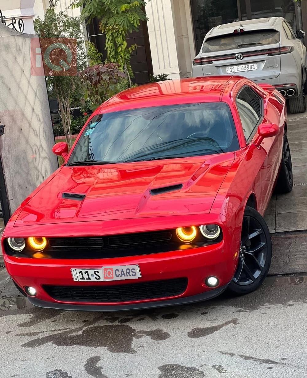 Dodge Challenger